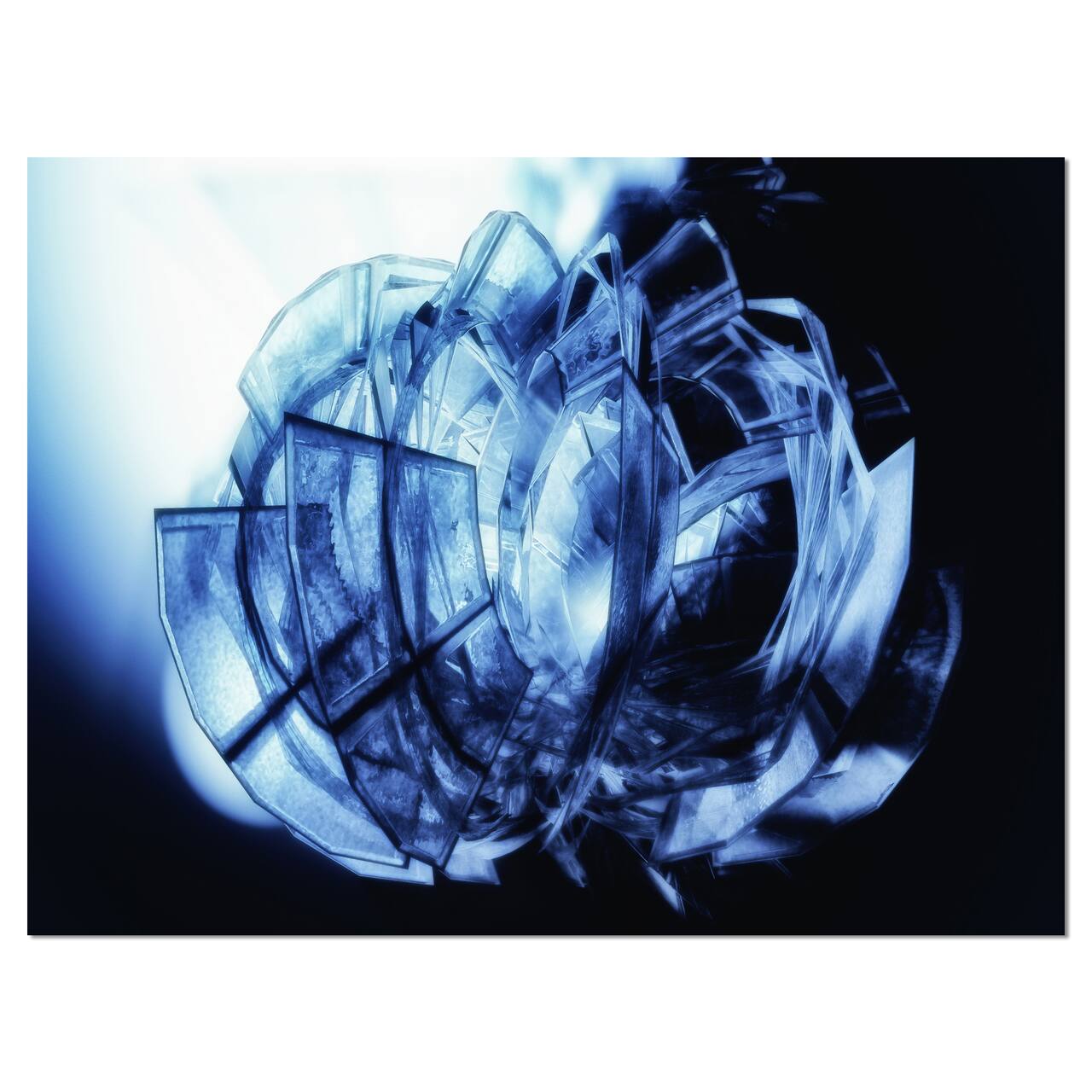 Designart - Fractal 3D Blue Glass Pattern - Contemporary Canvas Art Print